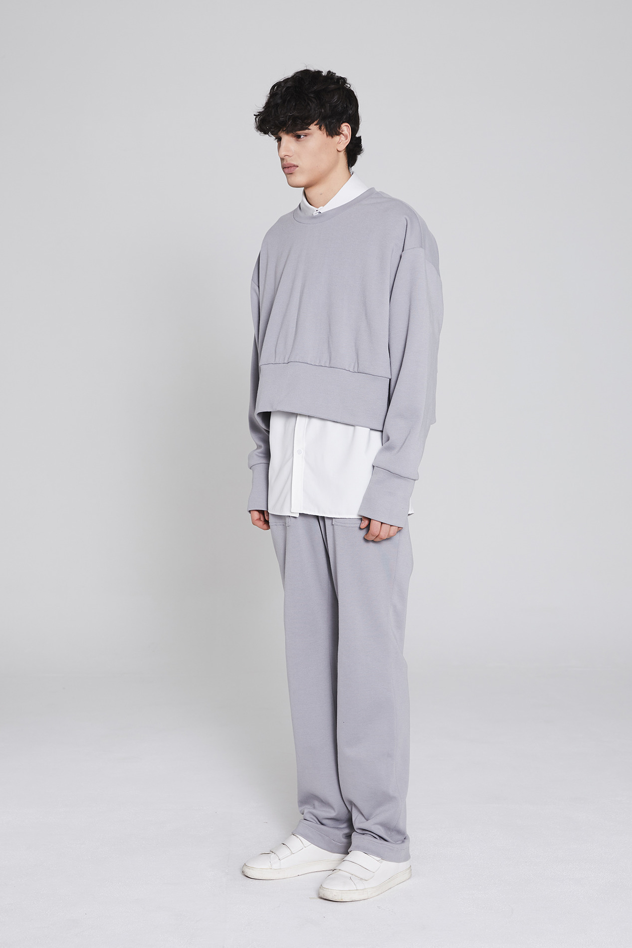 MILLIN Crop sweatshirt(gray)